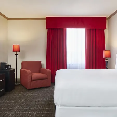 Tunica Roadhouse Casino & Hotel-2